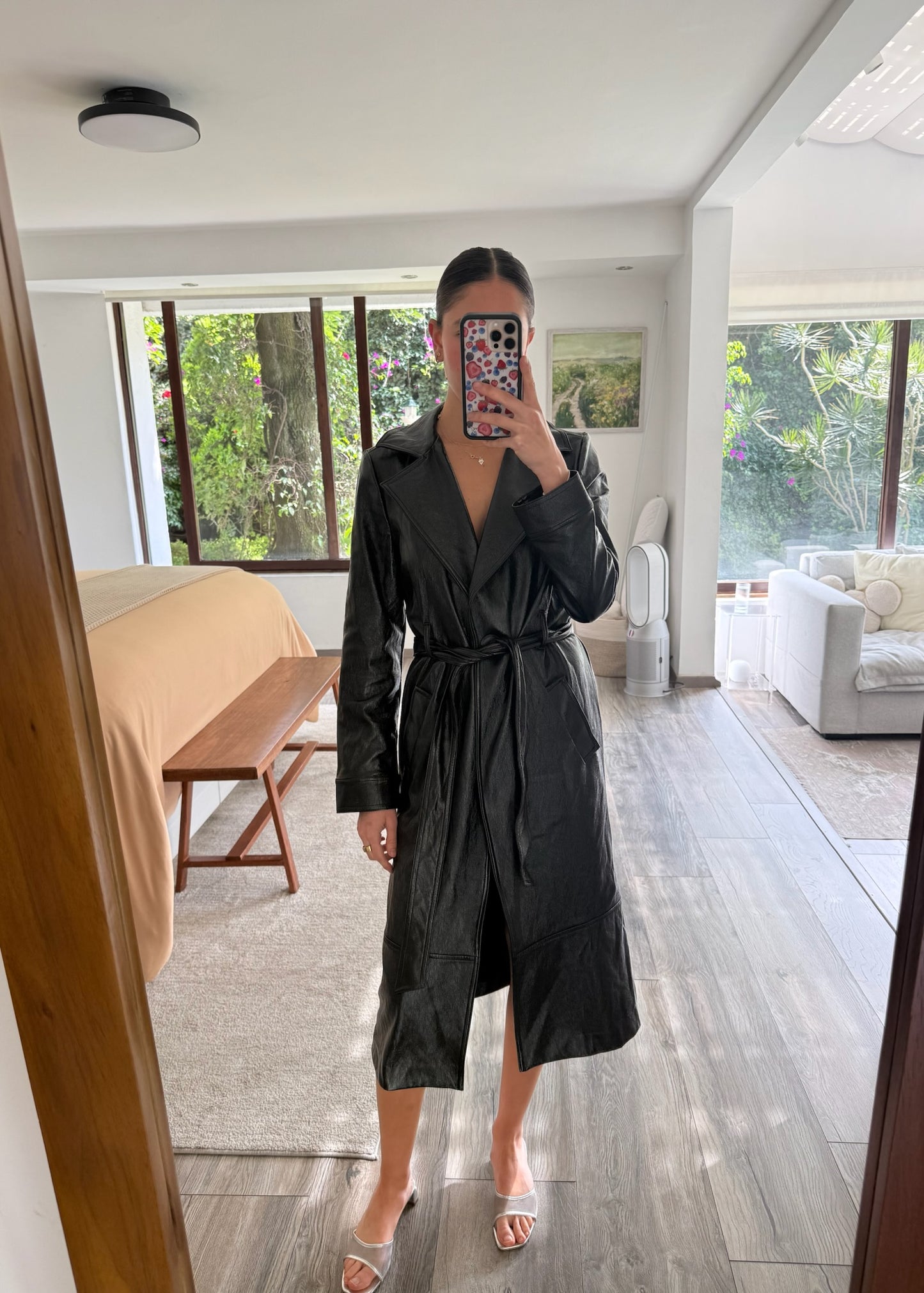 GABARDINA DE FAUX LEATHER SHINY