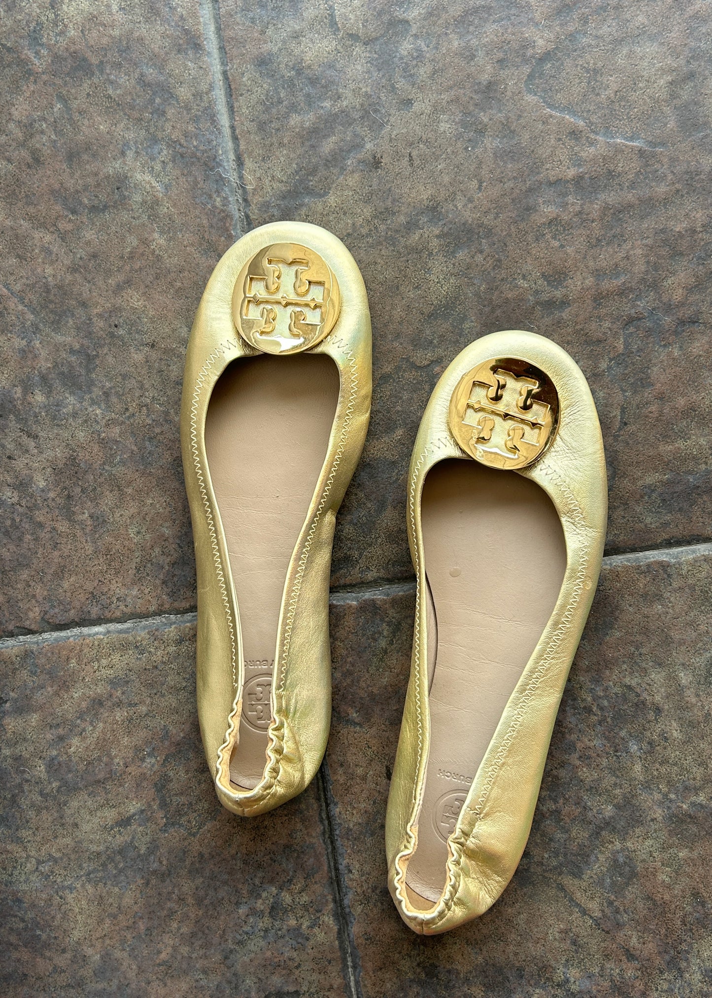 TORY BURCH GOLDEN FLATS