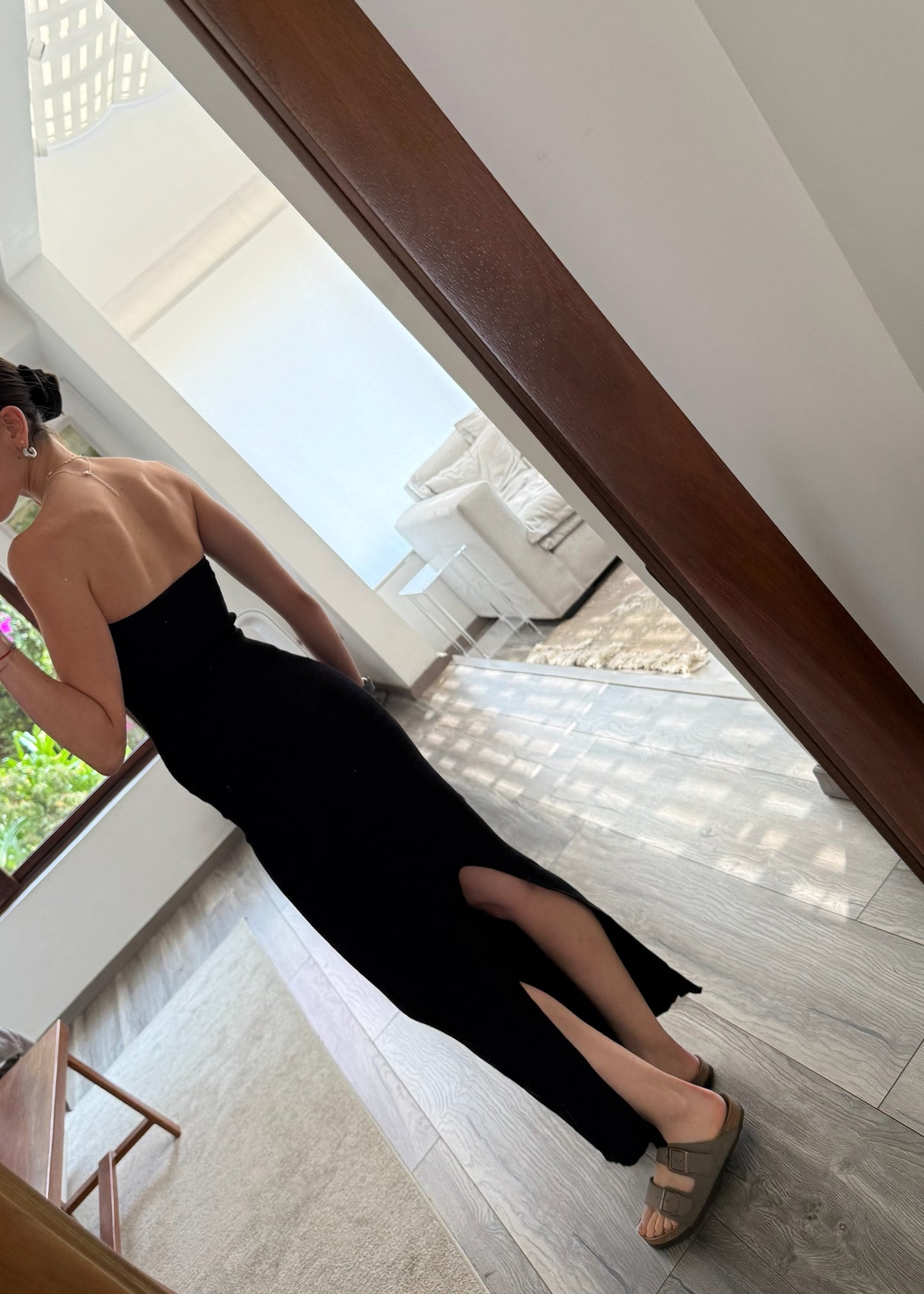 VESTIDO MIDI KNIT CON CUT OUT