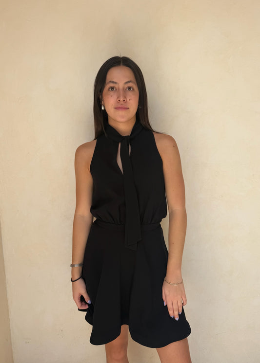 VESTIDO ESCOTE V CON LAZO