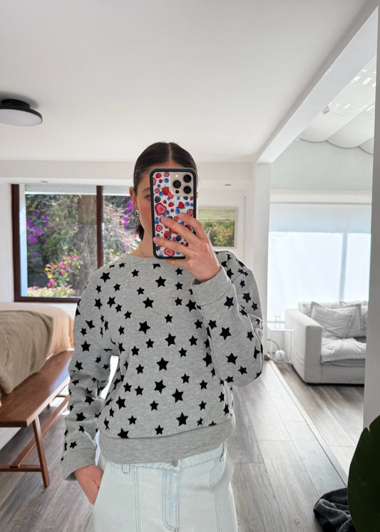 HOODIE CON ESTRELLAS