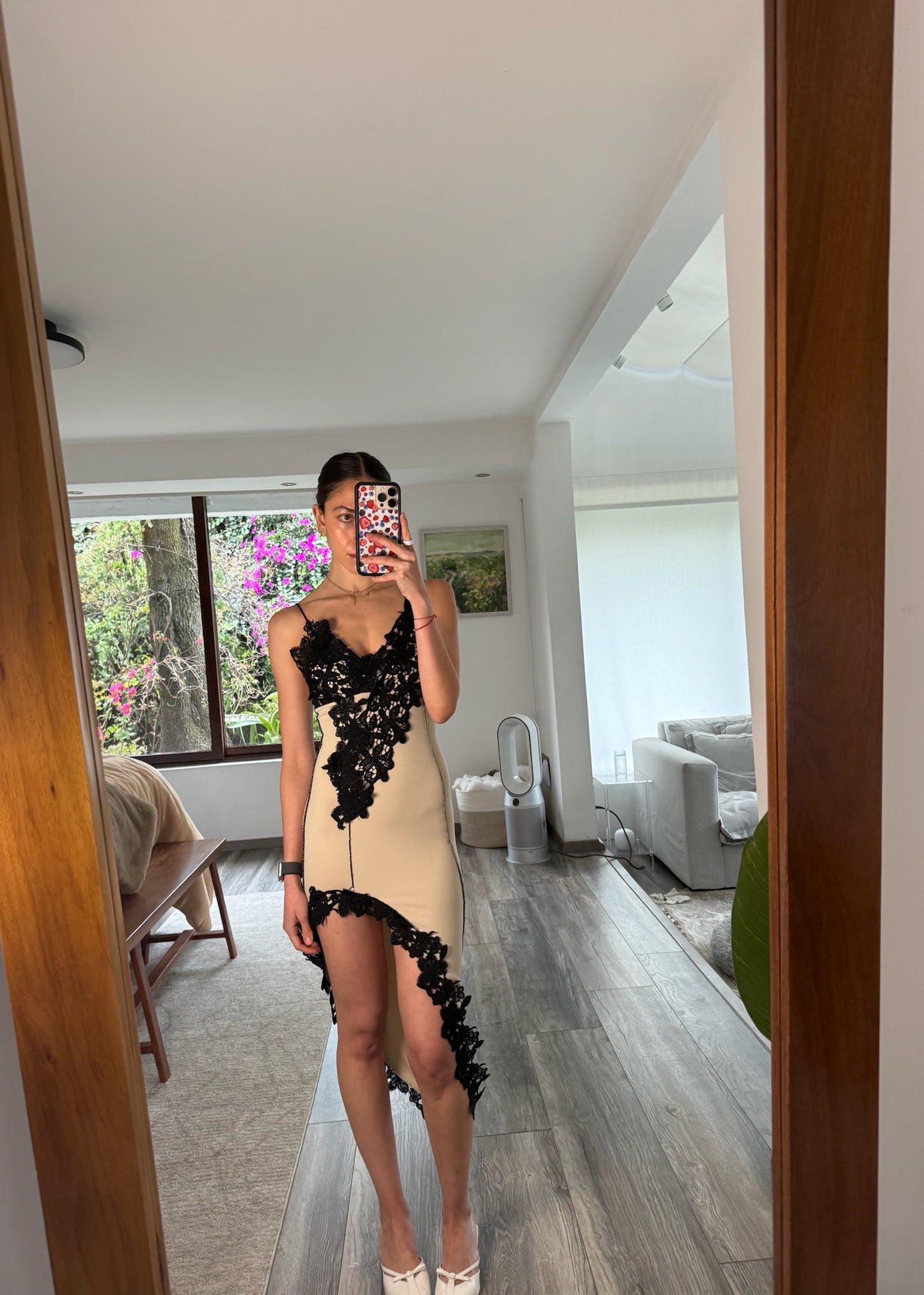 VESTIDO MIDI BICOLOR CON ENCAJE