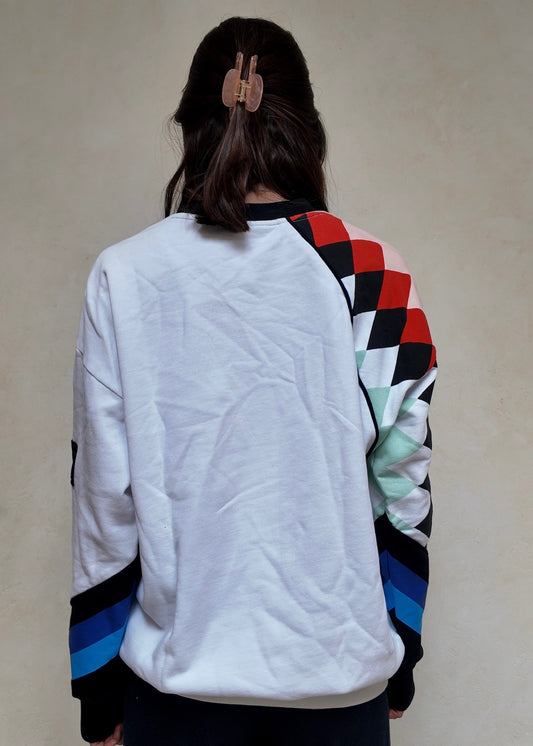SUDADERA PRINT TRIANGULOS