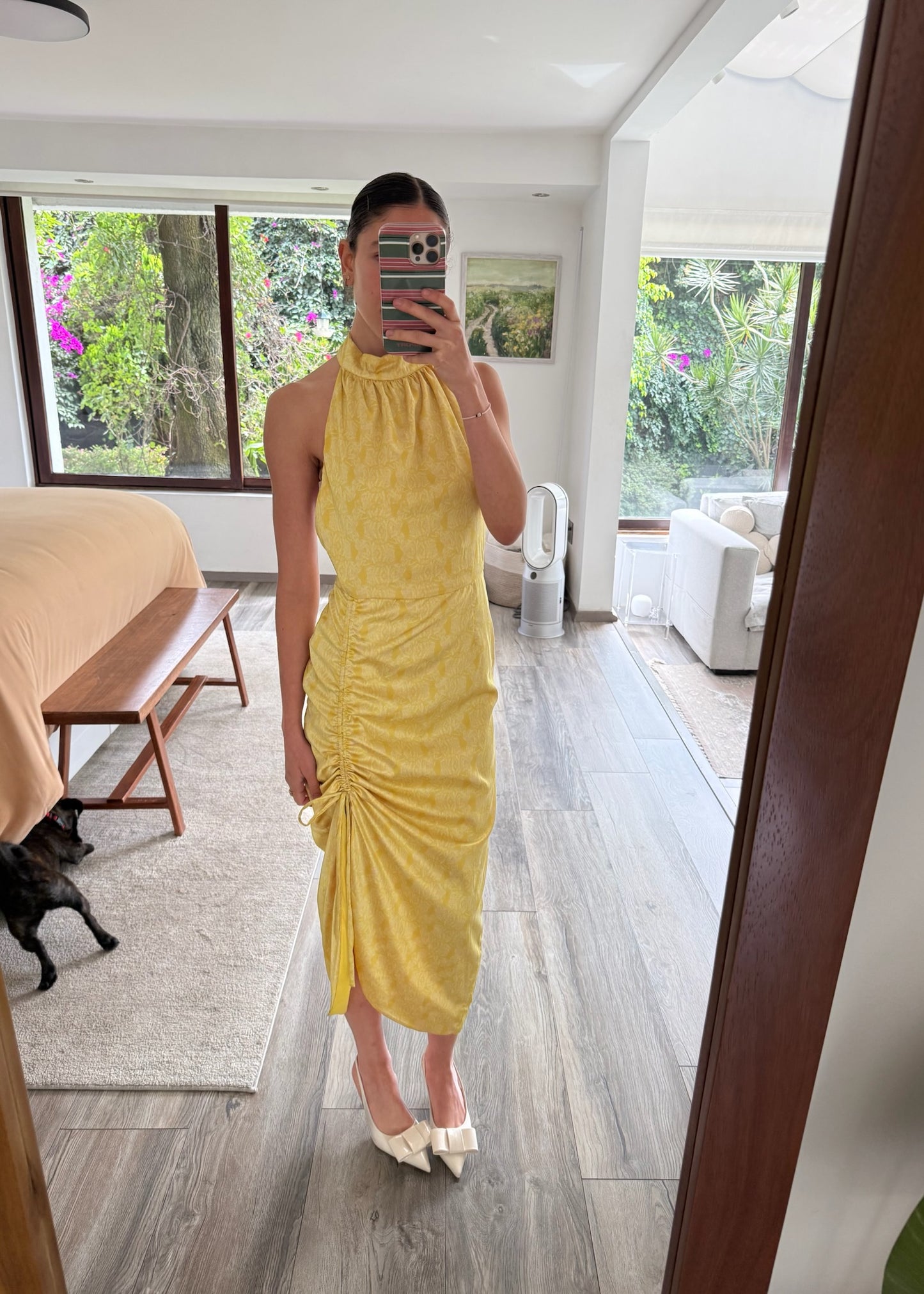 VESTIDO AMARILLO HALTER