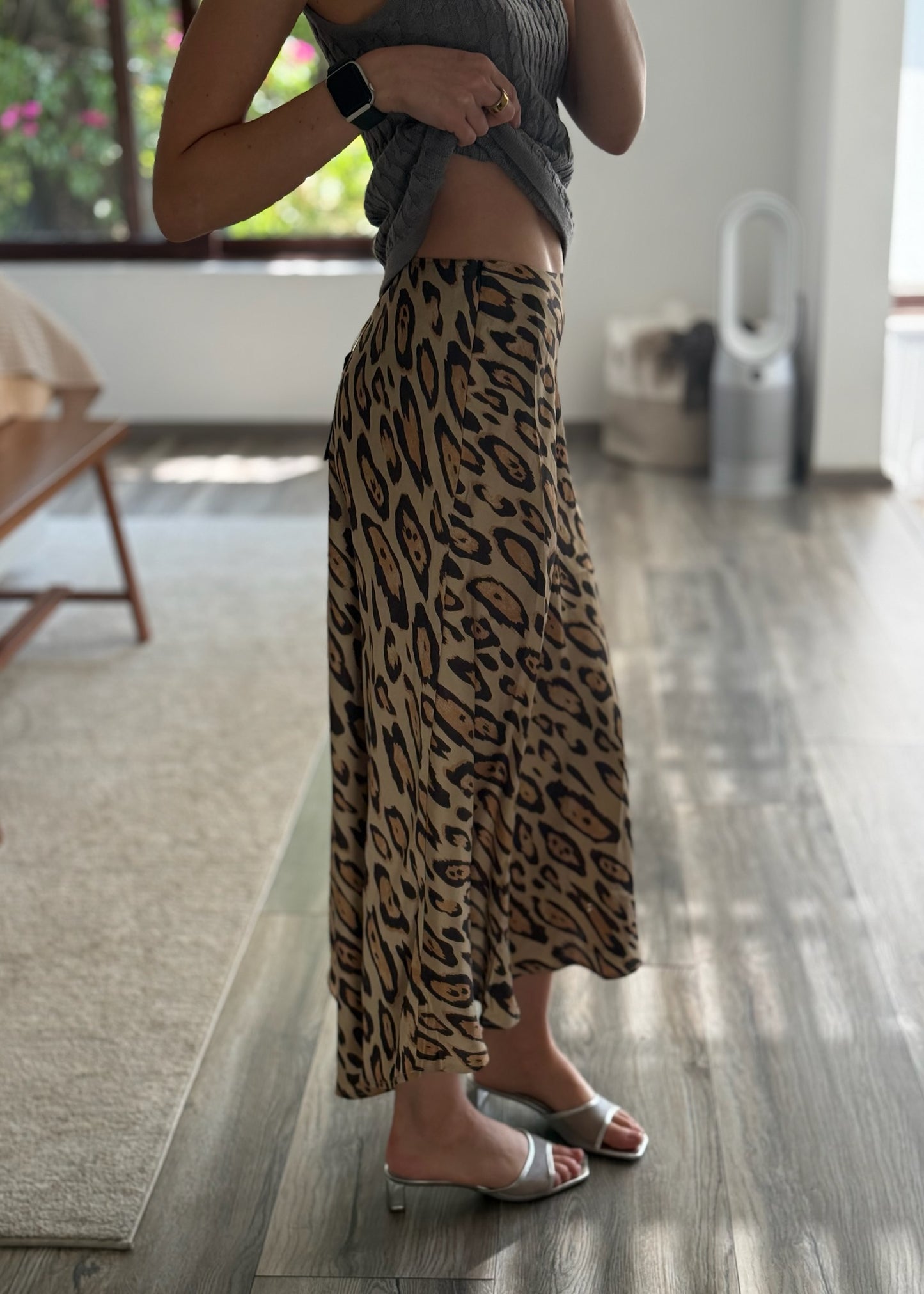 FALDA SATINADA ANIMAL PRINT