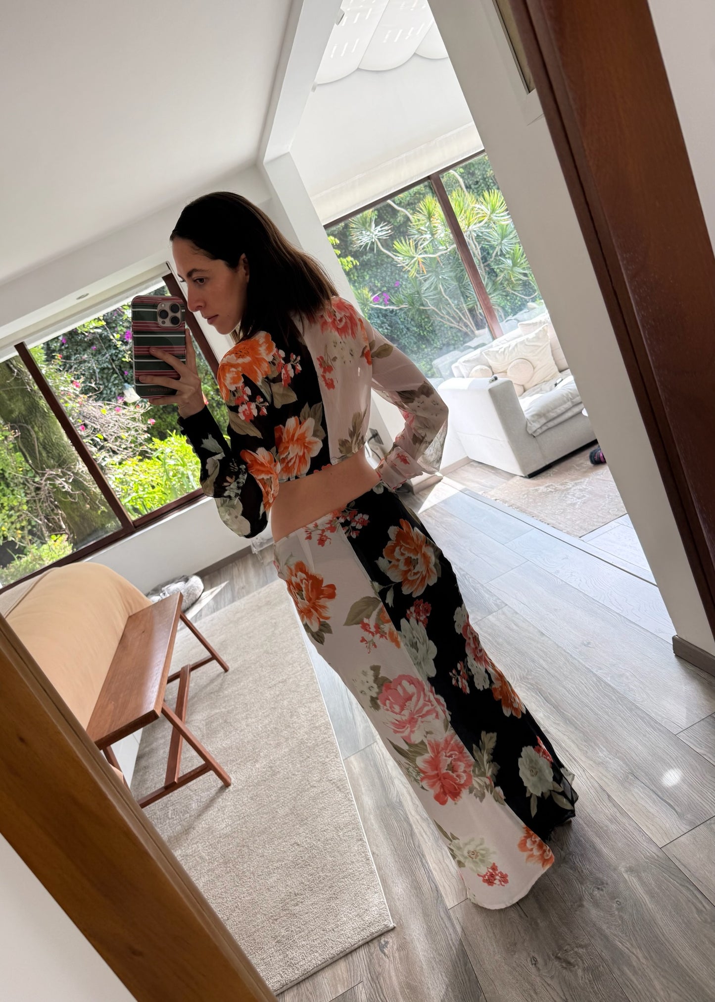 SET FLOREADO TOP Y FALDA