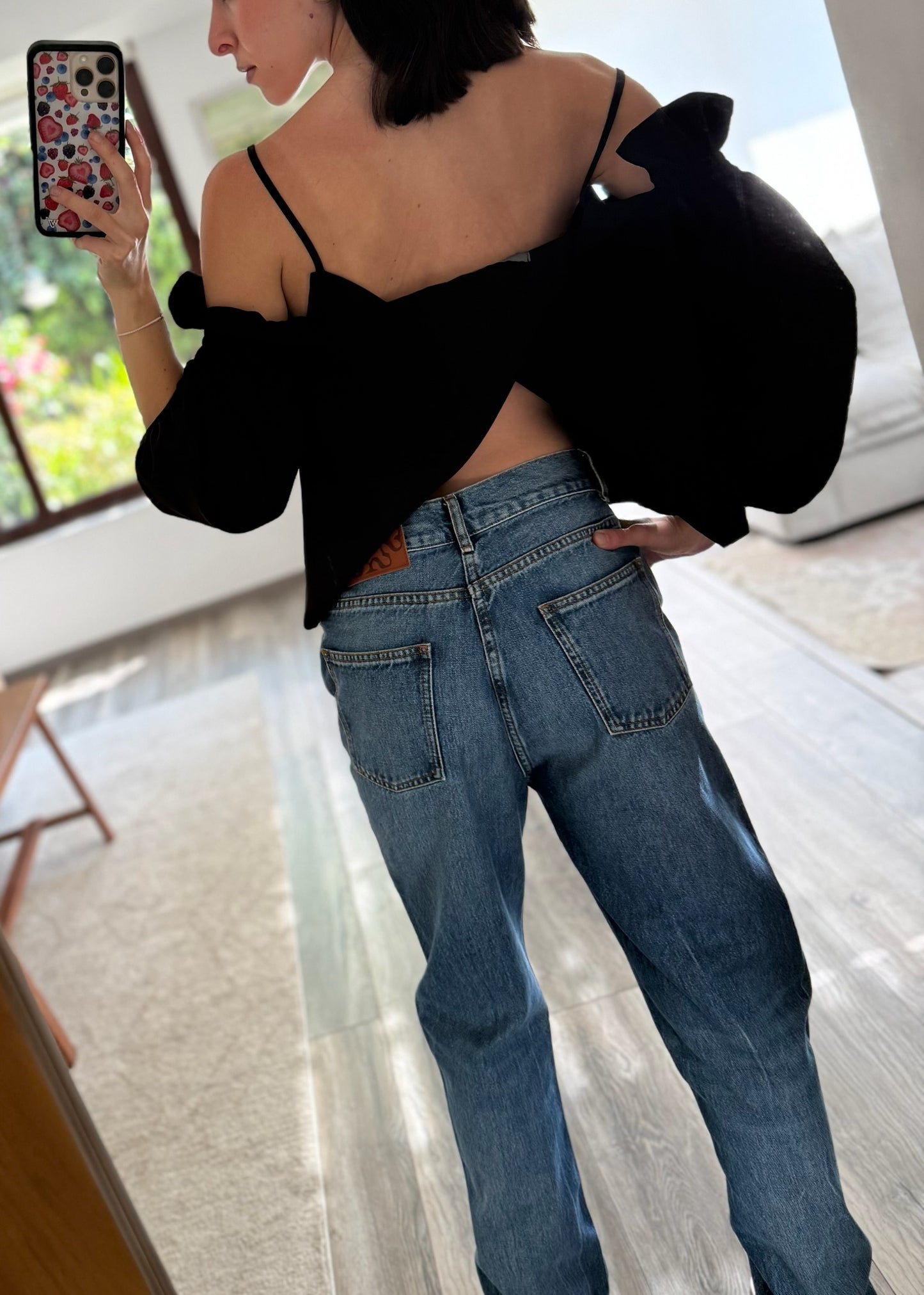 BLUSA NEGRA OFF THE SHOULDER