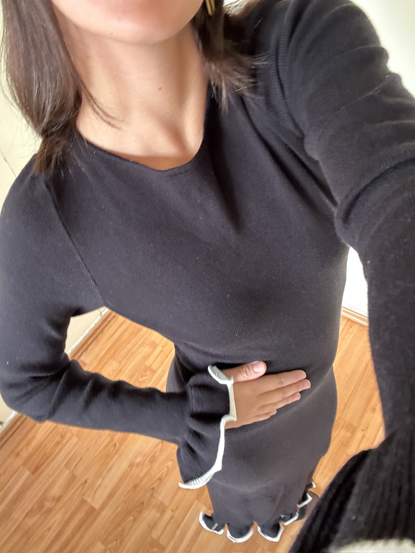 VESTIDO MIDI DE KNIT NEGRO