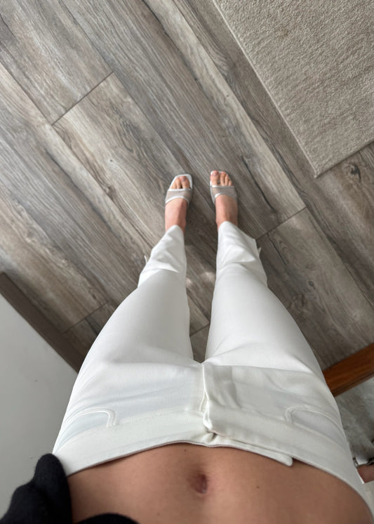PANTALÓN BLANCO CAPRI