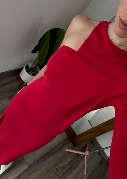 VESTIDO MAXI ROJO ASIMÉTRICO