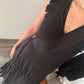 VESTIDO NEGRO CON ESCOTE