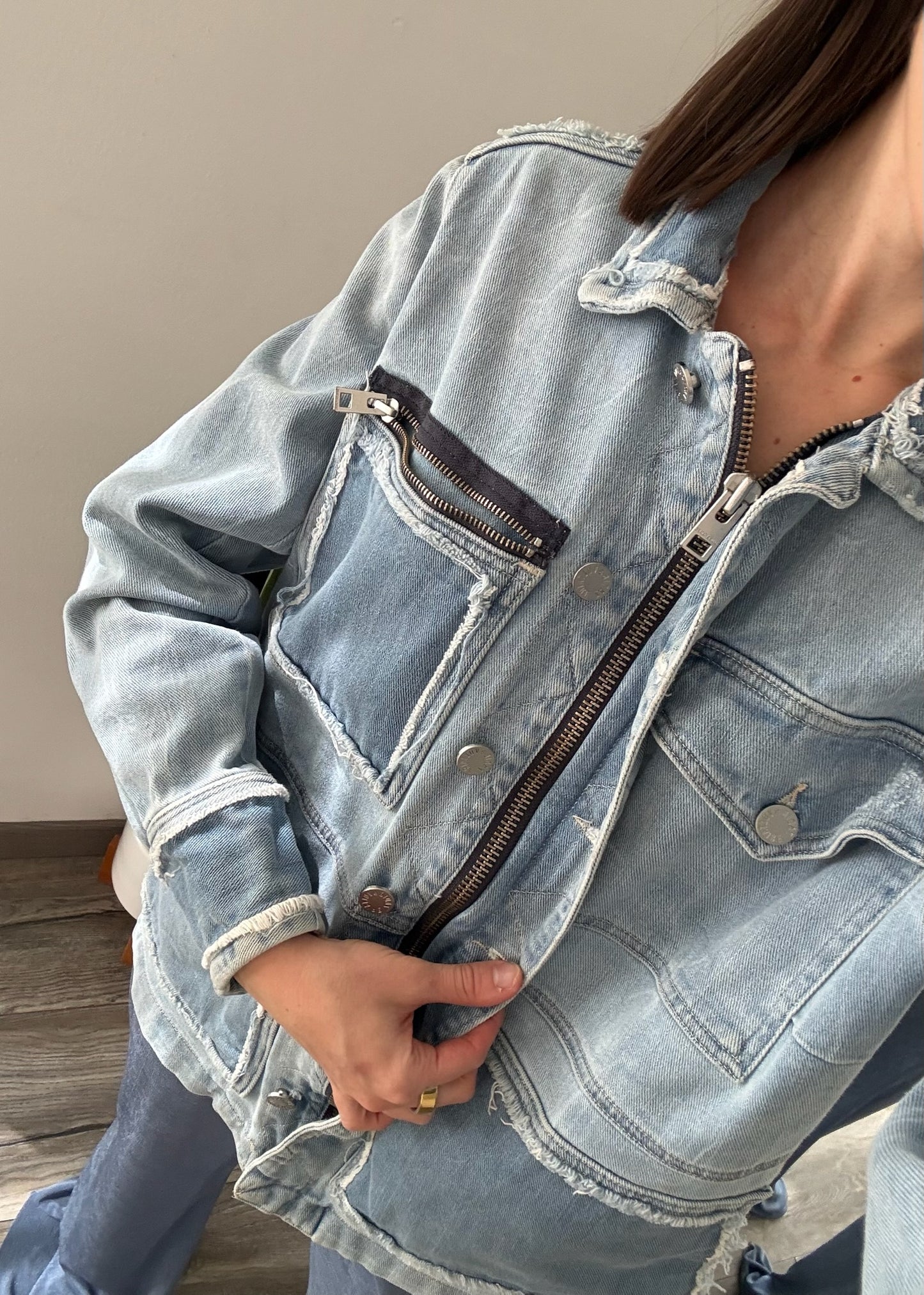 CHAMARRA DENIM DISTRESSED