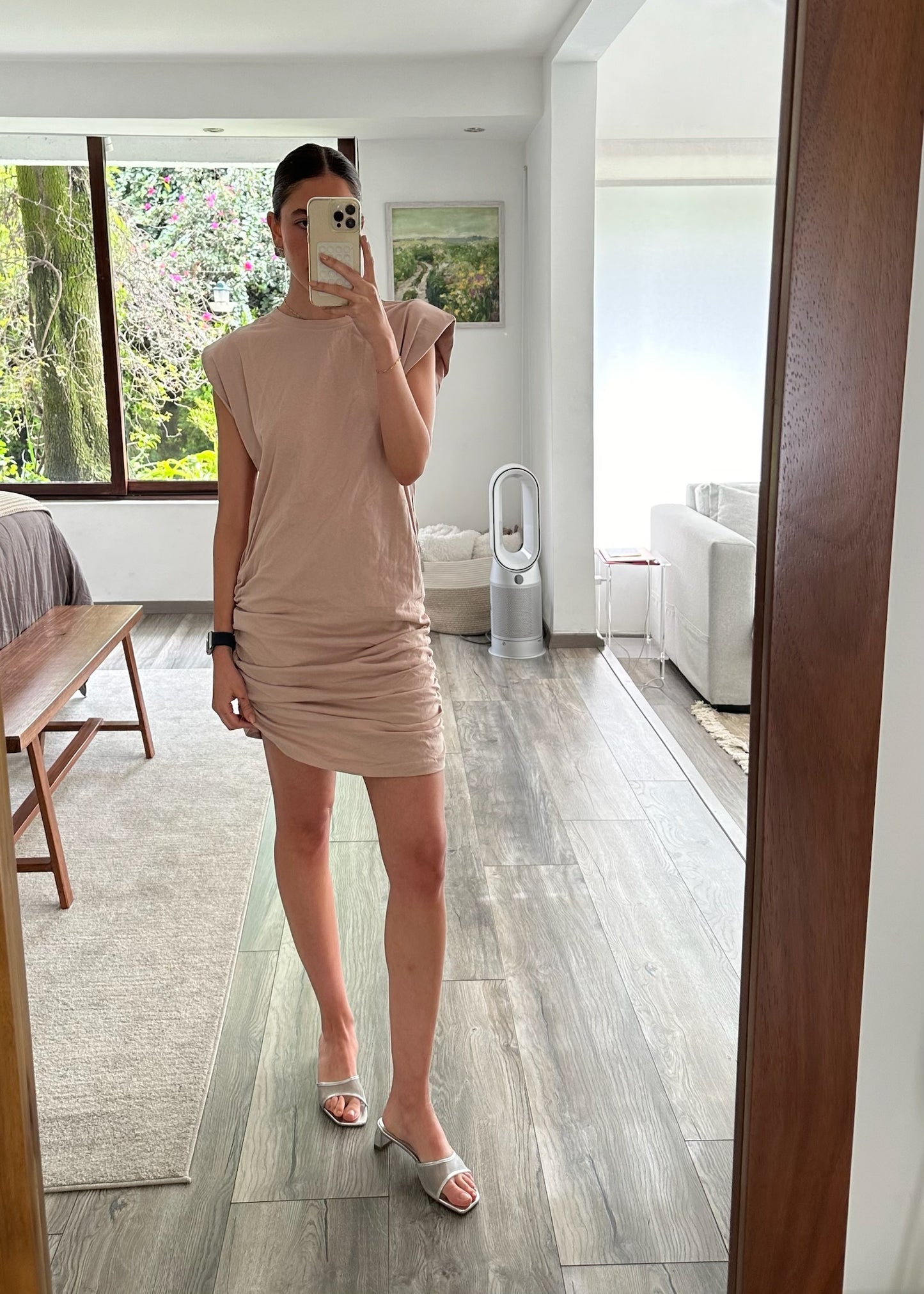 VESTIDO CAMISERO CON HOMBRERAS ROSA