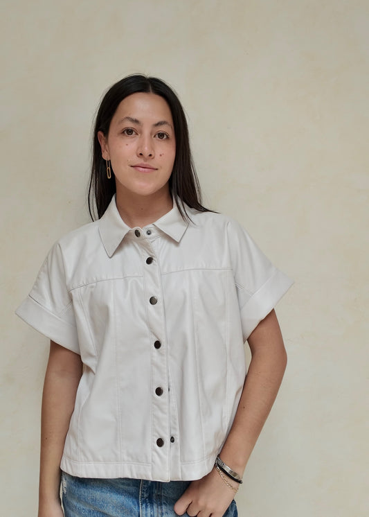 CAMISA CREMA DE FAUX LEATHER