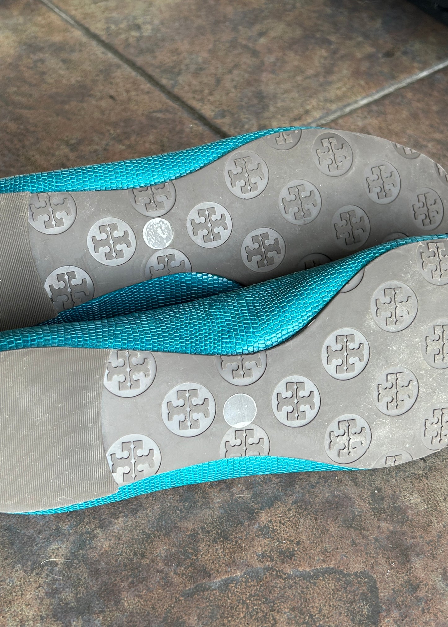 TORY BURCH BLUE FLATS