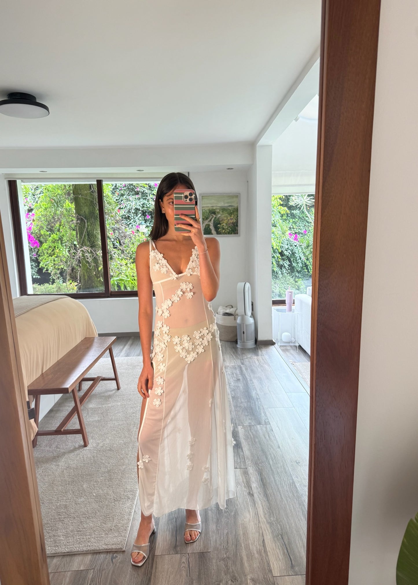 COVER UP MESH CON FLORES