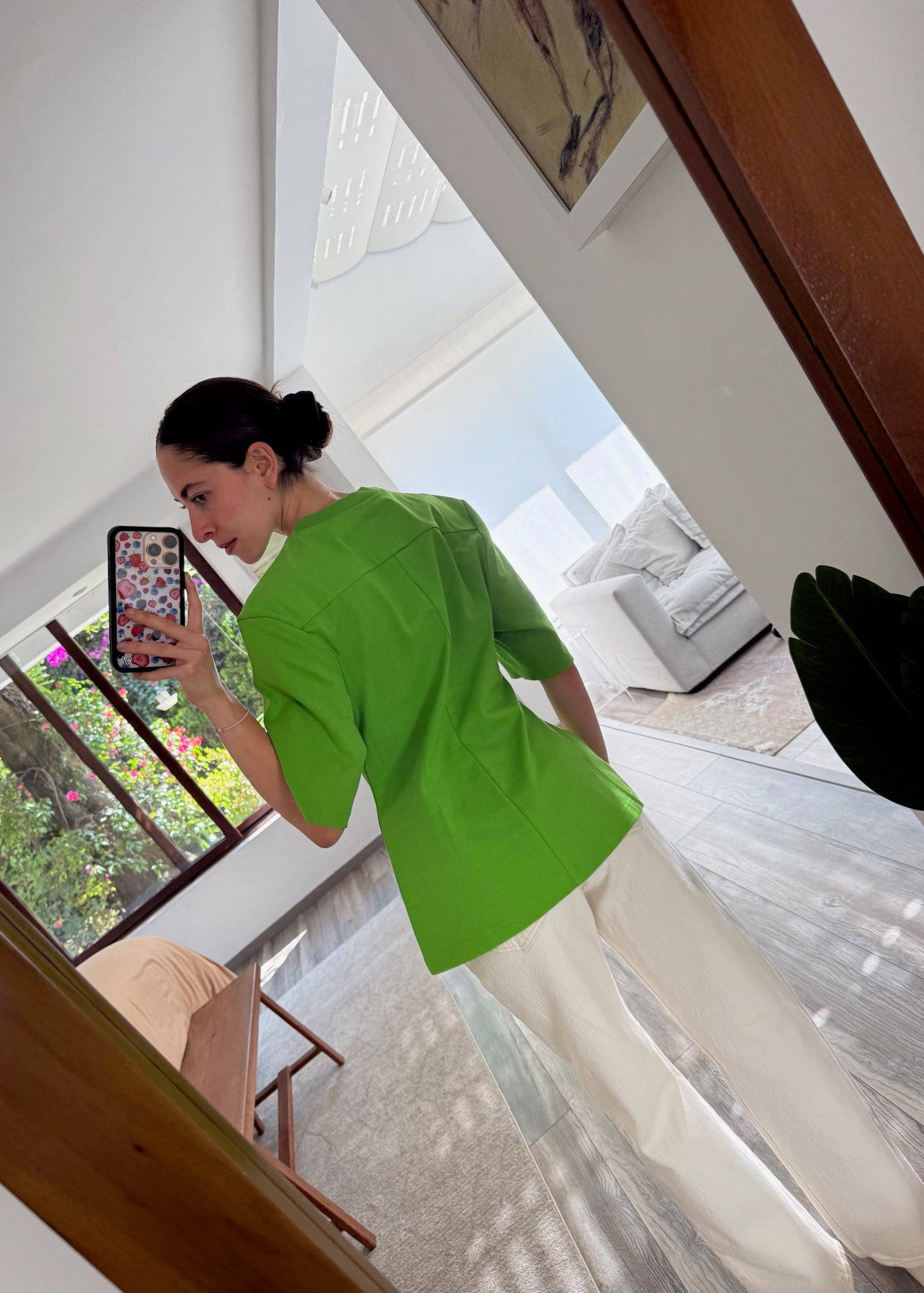 T-SHIRT VERDE CINTURA ASENTUADA