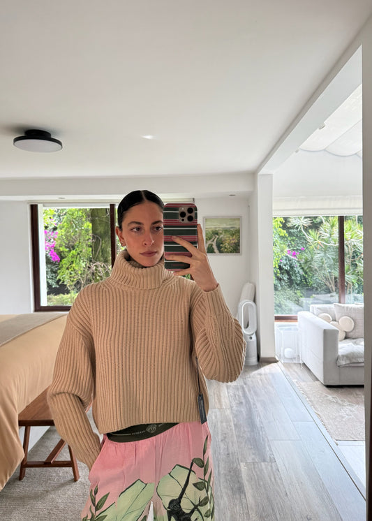 TURTLENECK CREAM CAMEL