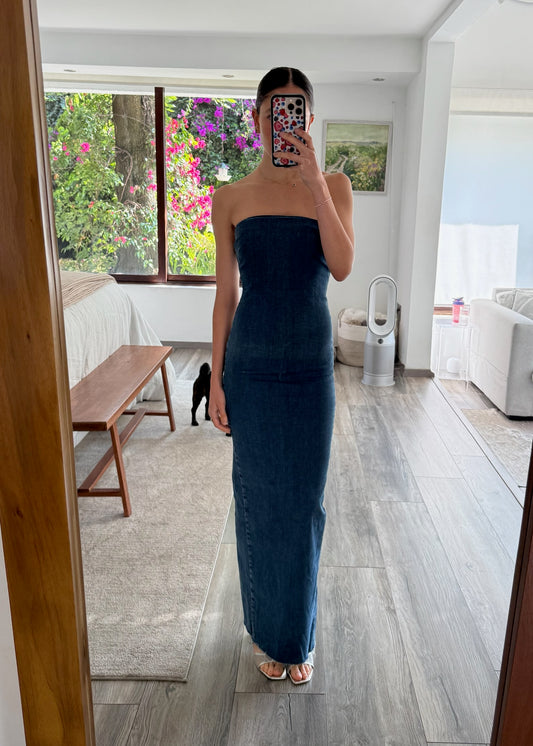 VESTIDO MIDI STRAPLESS DENIM