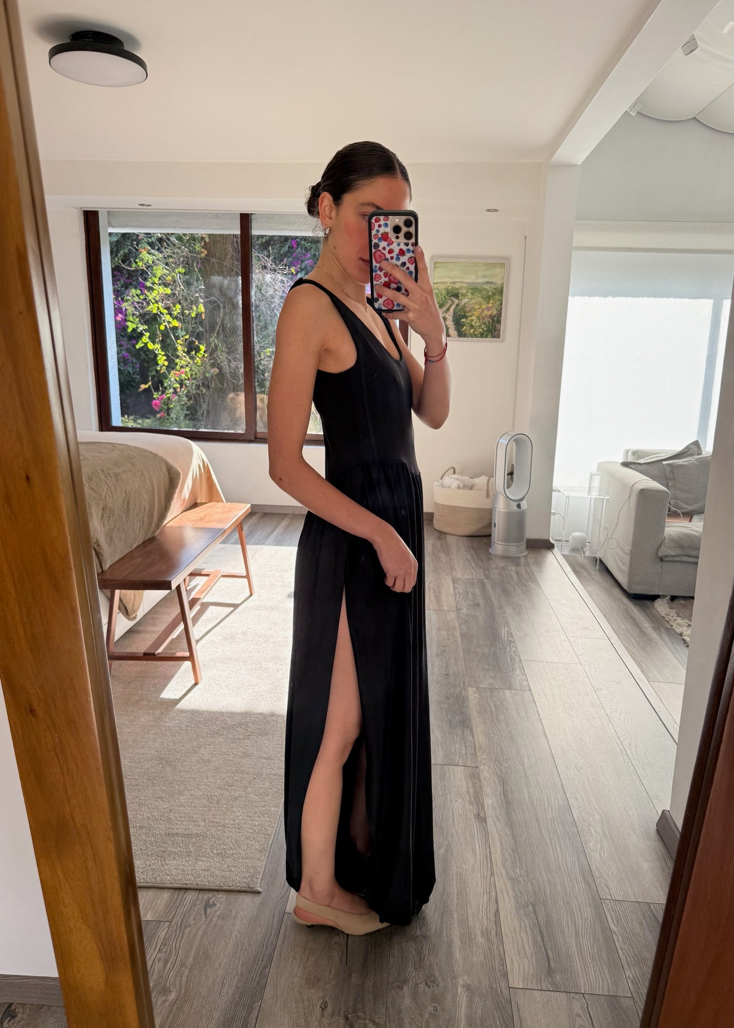 VESTIDO BOMBÓN NEGRO MIDI