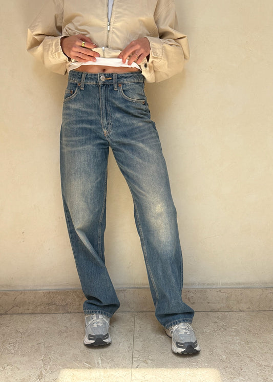 JEANS STRAIGHT HIGH RISE