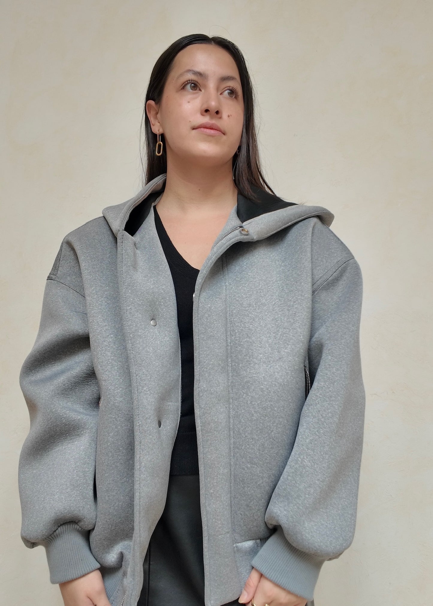 BOMBER JACKET GRIS OVERSIZED