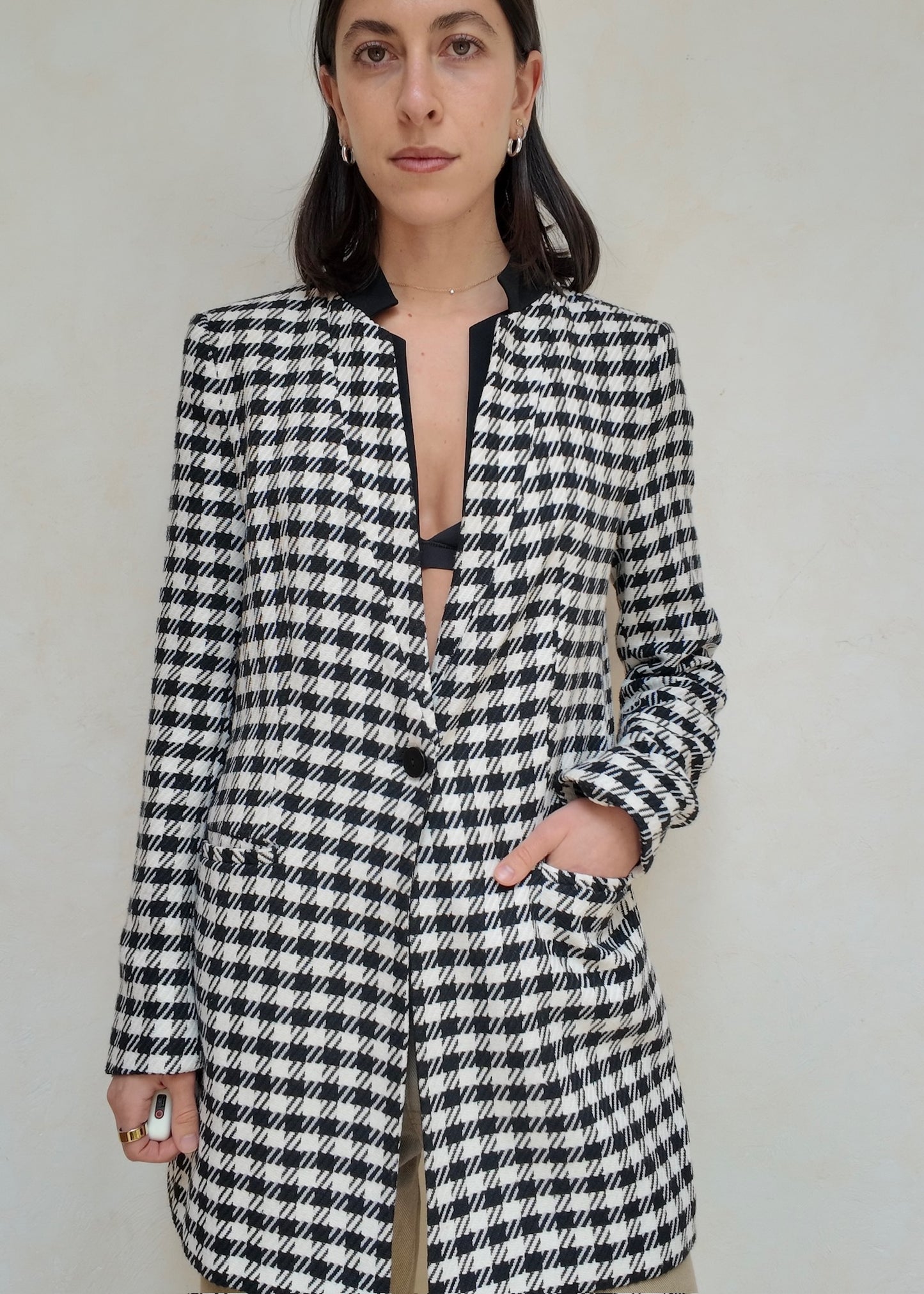 BLAZER B&W