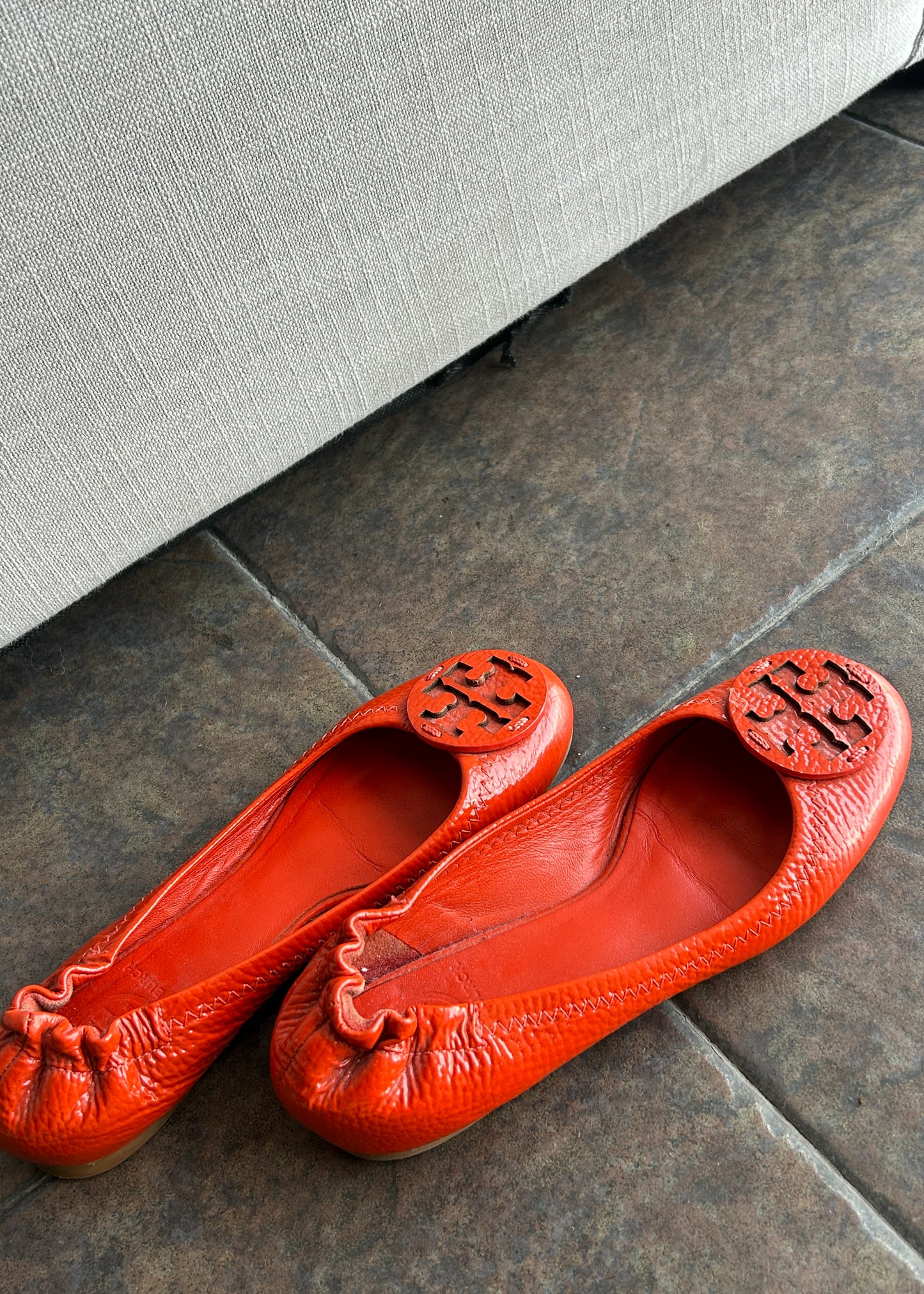 TORY BURCH ORANGE FLATS