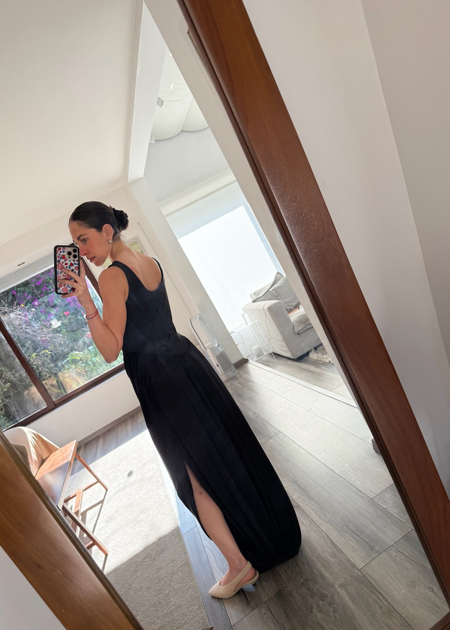 VESTIDO BOMBÓN NEGRO MIDI