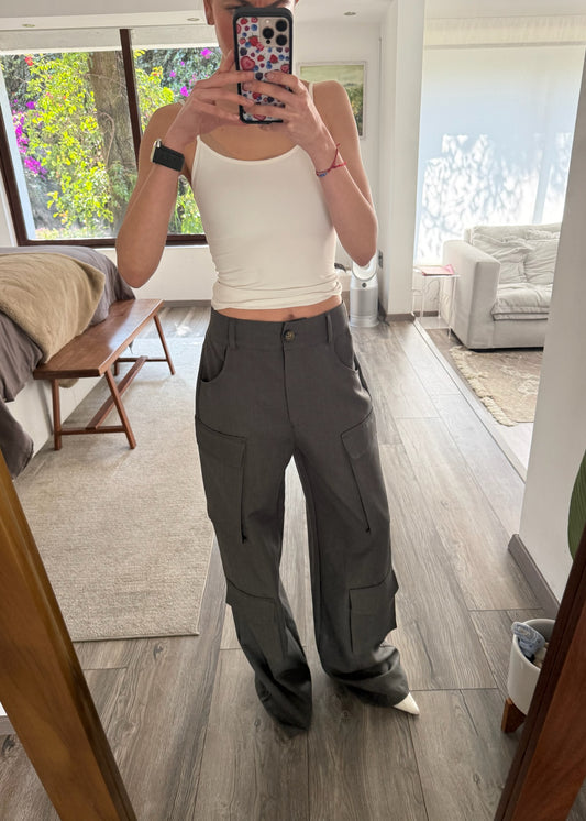 PANTALÓN CARGO GRIS