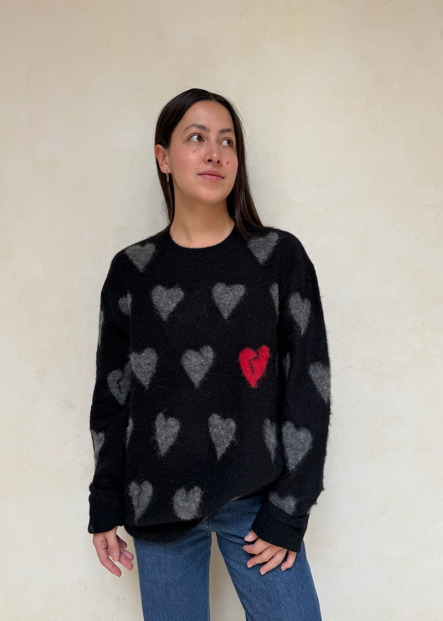 CREWNECK BROKEN HEART NEGRO