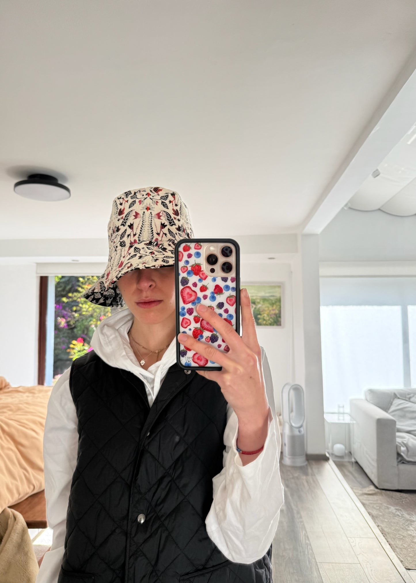 BUCKET HAT DOBLE VISTA