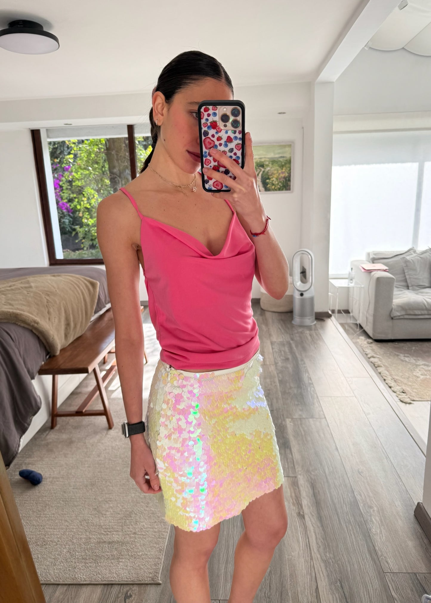 FALDA MINI CON LENTEJUELAS