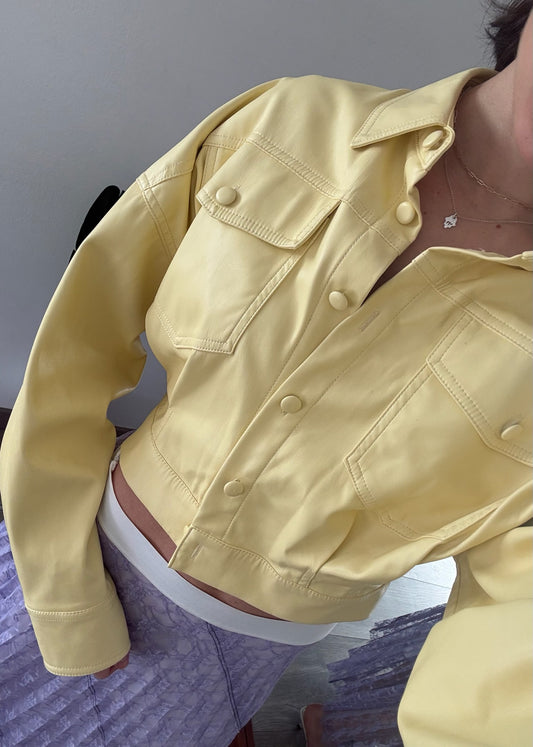 CHAMARRA FAUX LEATHER AMARILLA