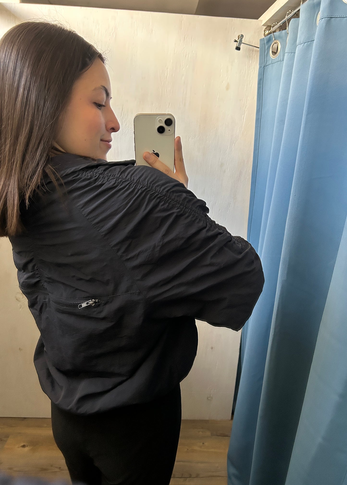 CHAMARRA DE NYLON FRUNCIDA