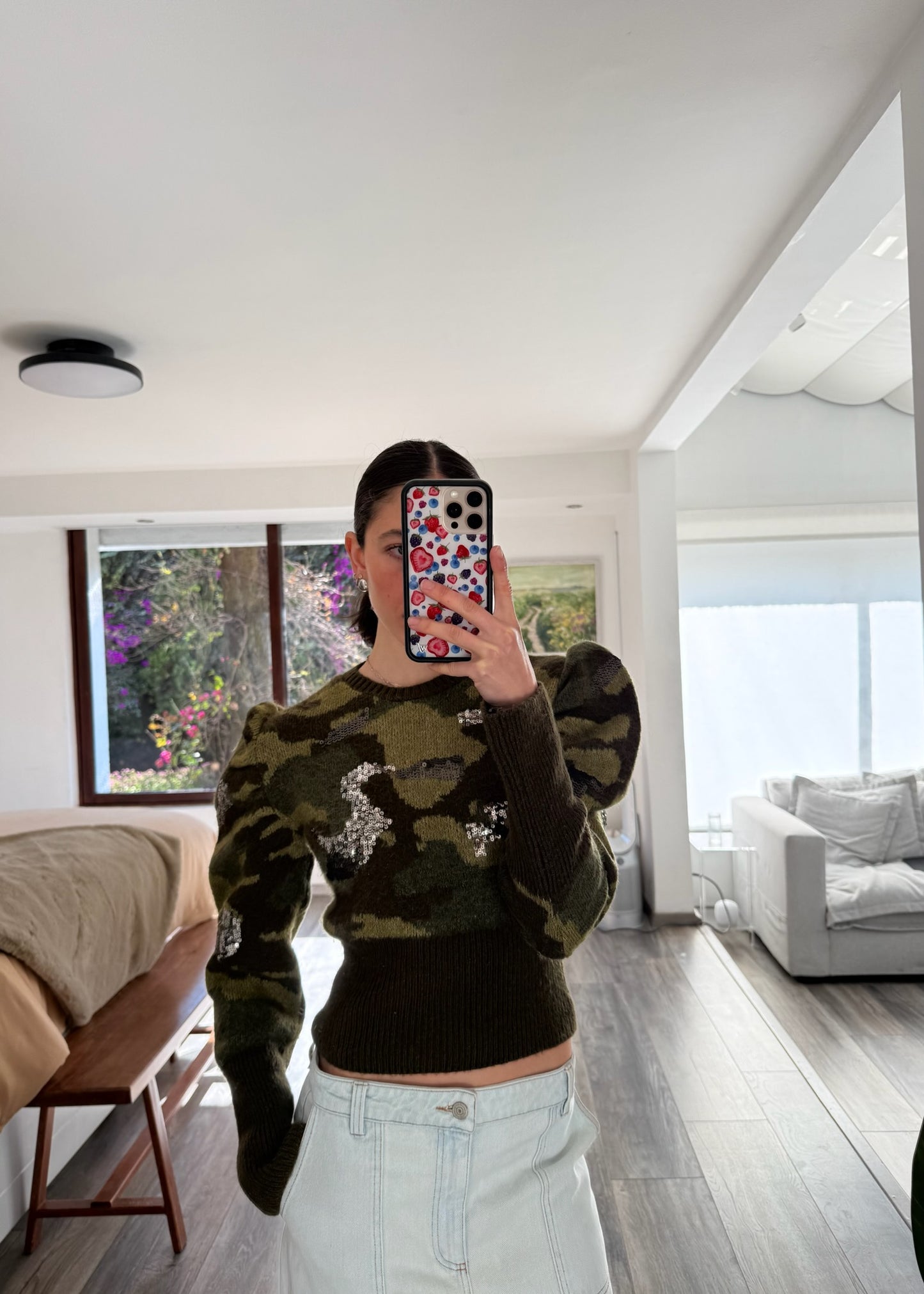 SUÉTER CROPPED CAMO PRINT