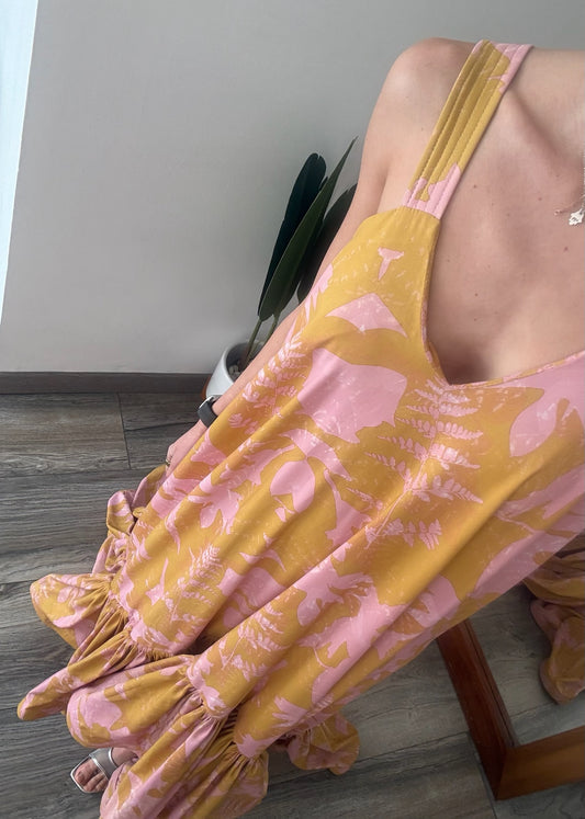 VESTIDO MAXI PRINT FLORES Y OLANES