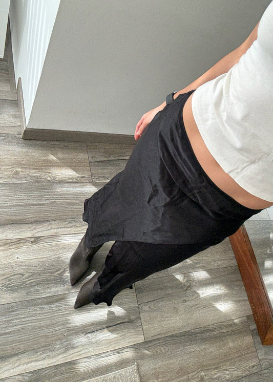 FALDA MIDI SILKY NEGRA