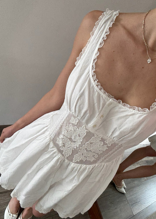 VESTIDO GIRLY BLANCO CON ENCAJE