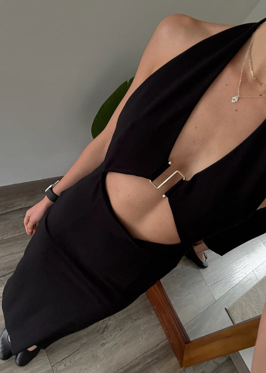VESTIDO MIDI NEGRO HALTER