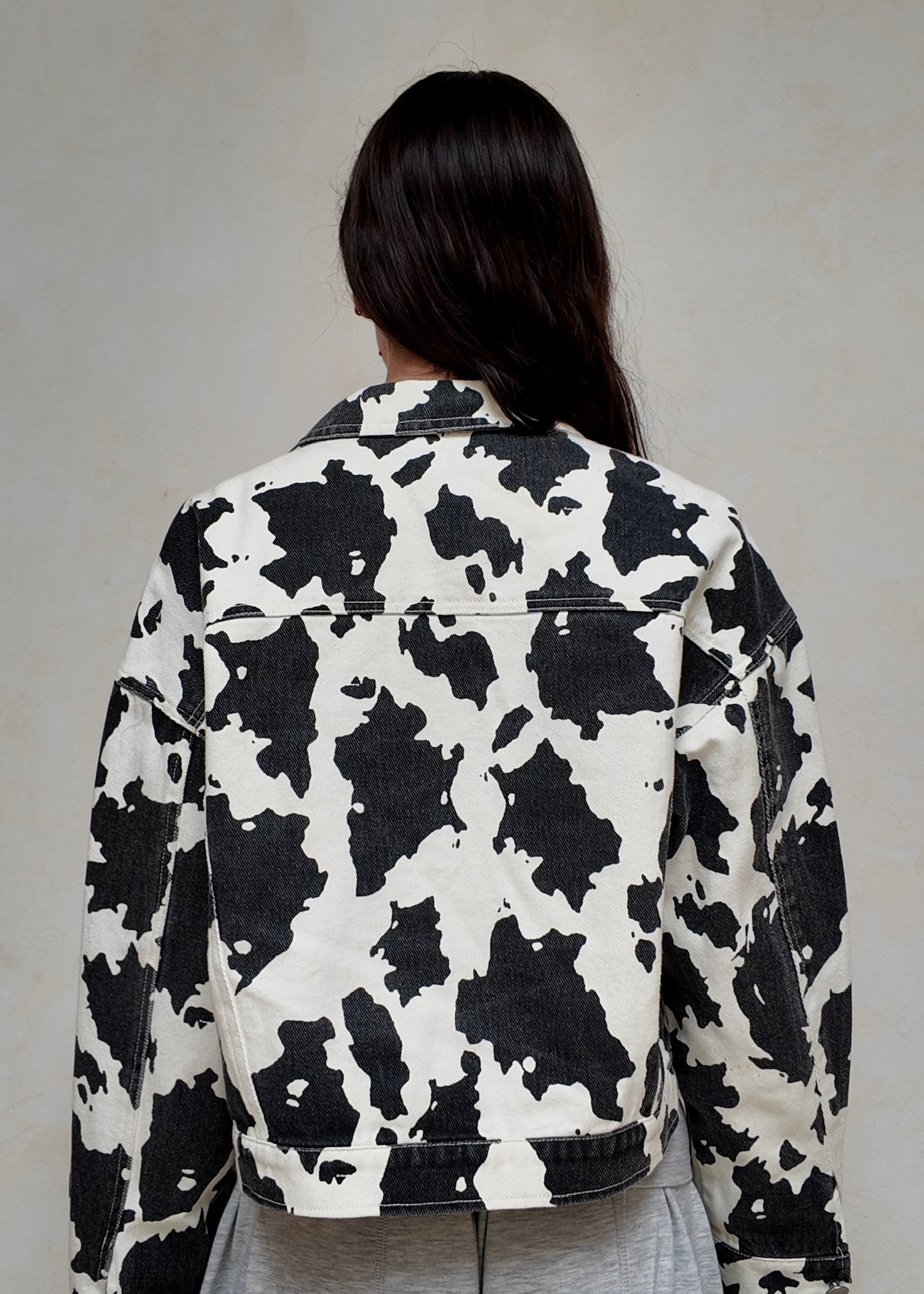 CHAMARRA LIGERA COW PRINT