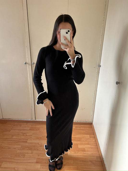 VESTIDO MIDI DE KNIT NEGRO