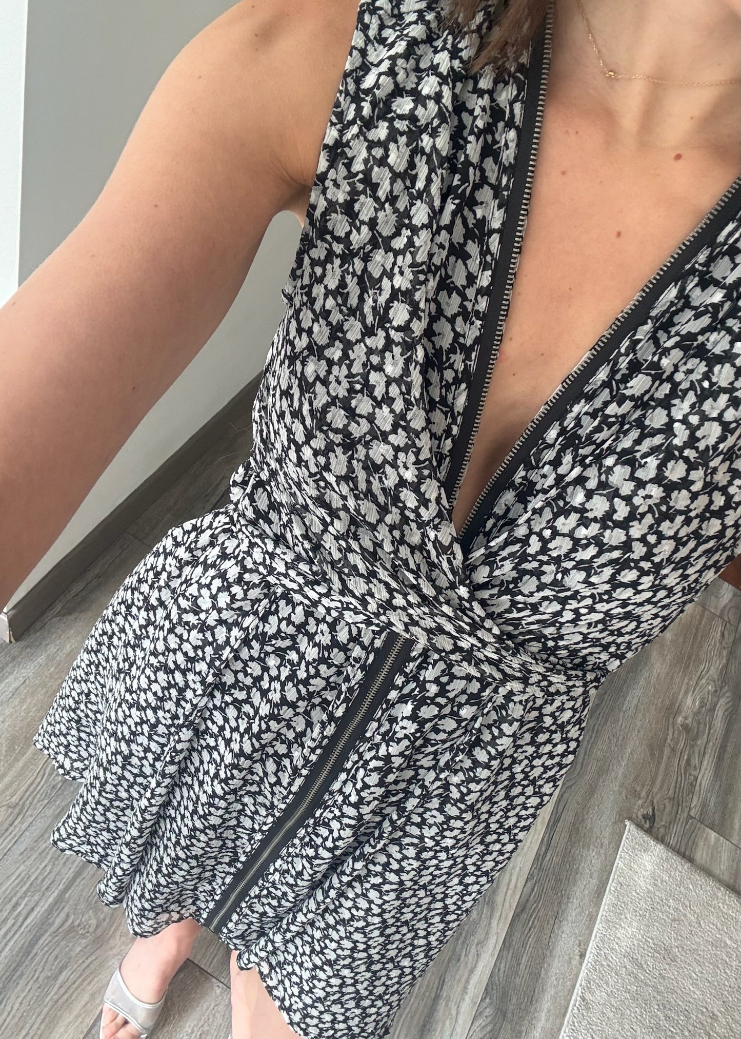 VESTIDO CON CIERRE MINI