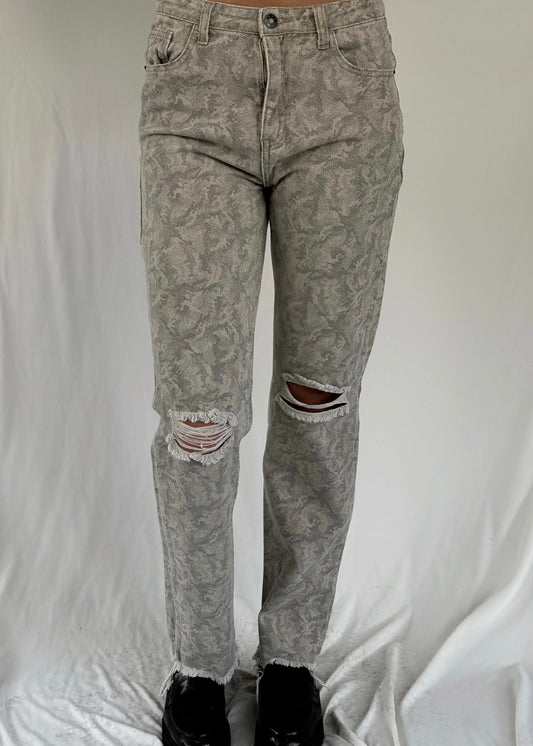 HIGH WAIST JEANS WITH PRINT