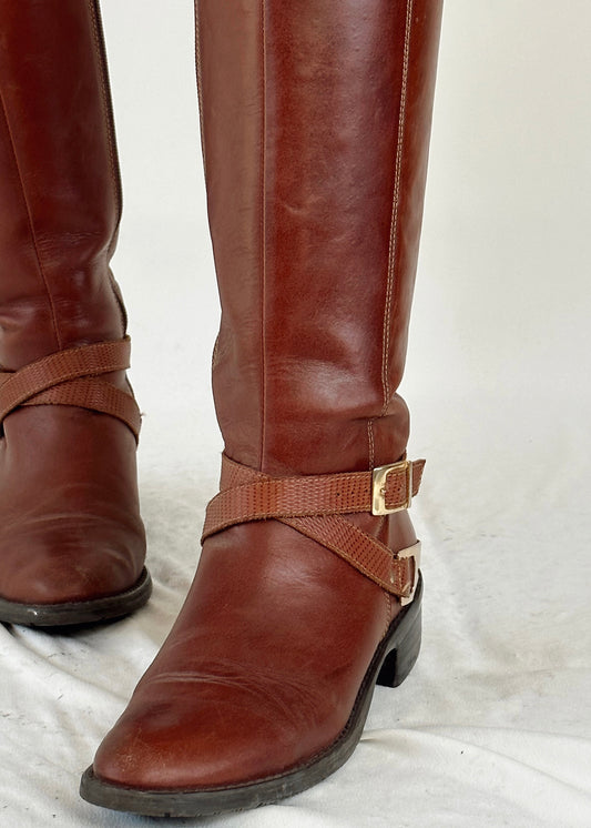 KNEE HIGH LEATHER BOOTS