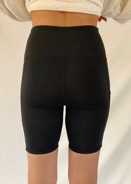 BLACK BIKER SHORTS